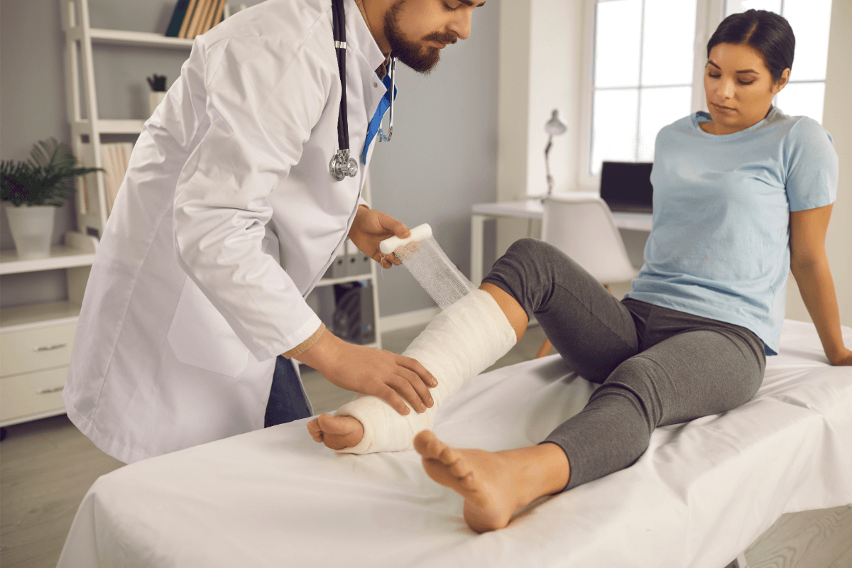 Patient with a leg injury at a doctor's office. What is a personal injury claim?